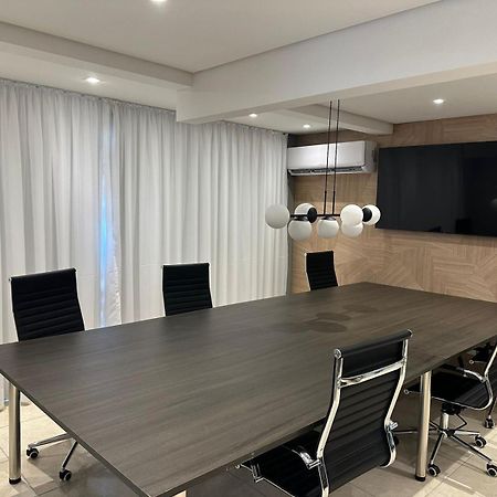 גוארויה Condominio Club, Vista Para O Mar, Churrasqueira מראה חיצוני תמונה