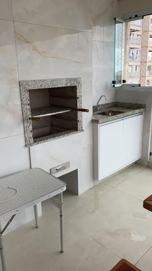 גוארויה Condominio Club, Vista Para O Mar, Churrasqueira מראה חיצוני תמונה