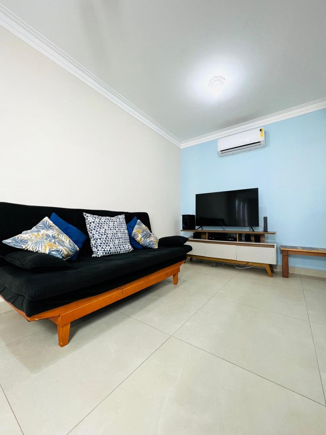 גוארויה Condominio Club, Vista Para O Mar, Churrasqueira מראה חיצוני תמונה